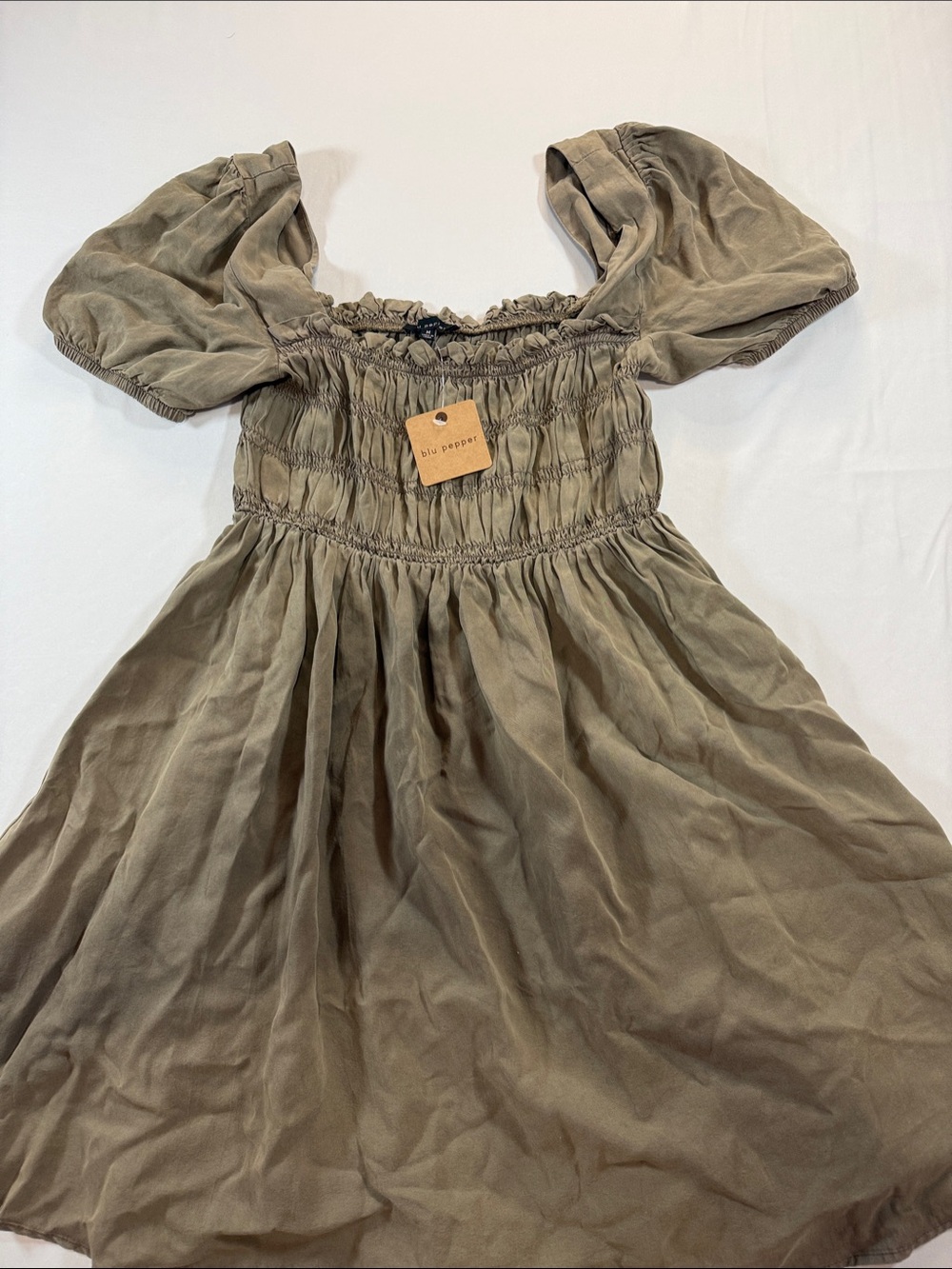 Blu Pepper Olive Puff-Sleeve Smocked Casual Dress